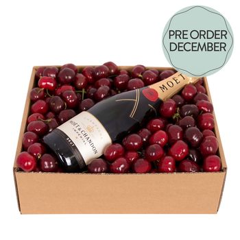 Cherry Delight Classic with Moet Flowers