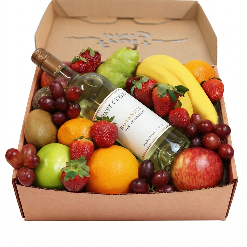 Classic Fruit Hamper with White Wine