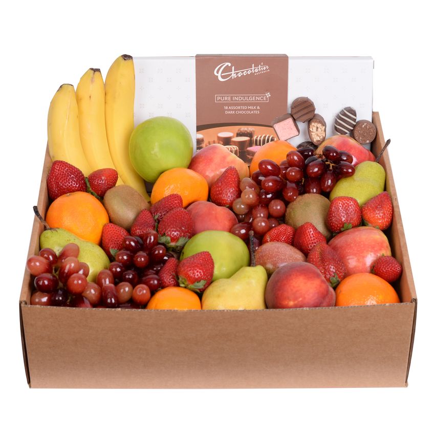 Classic Fruit Hamper with Chocs Large