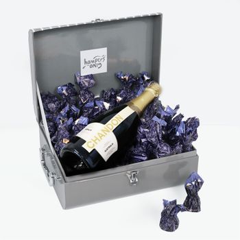 Bubbles & Chocs - Chandon Hamper