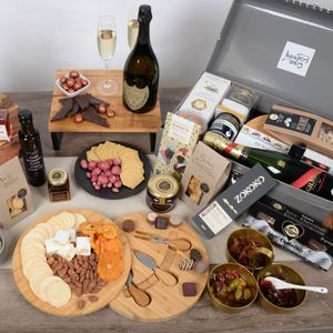 Hampers Only Table Spread