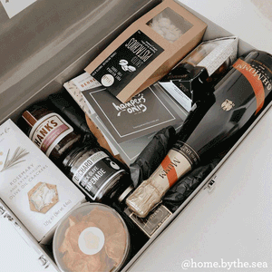 Everything But The Cheese Gift Hamper