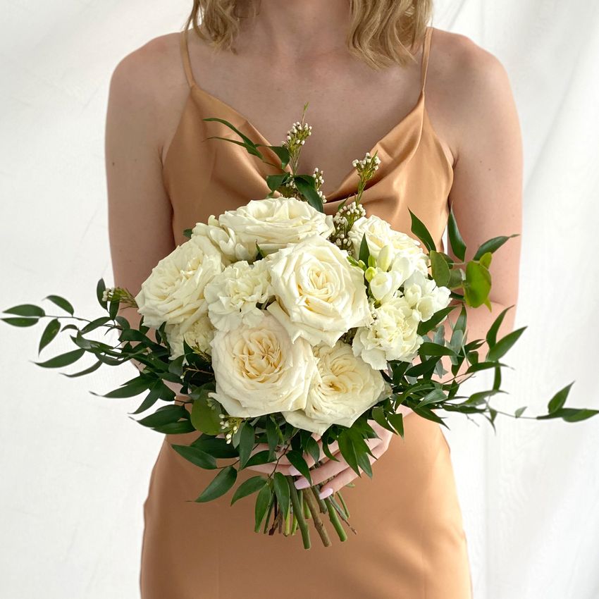 Alabaster Bridesmaid Bouquet