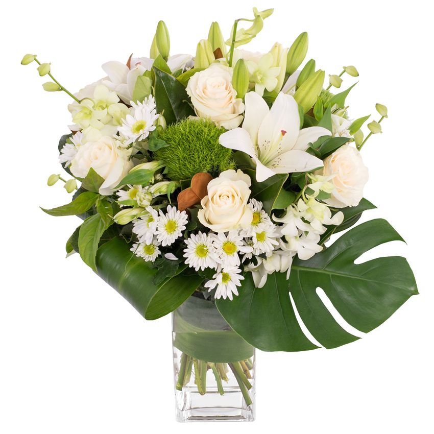 Classic Arrangement in Vase