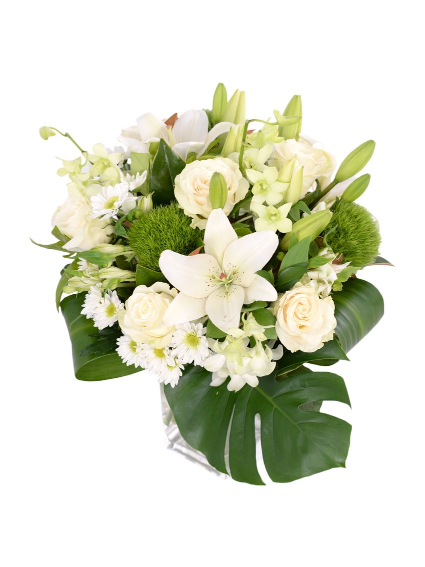 Classic Arrangement in Vase Special