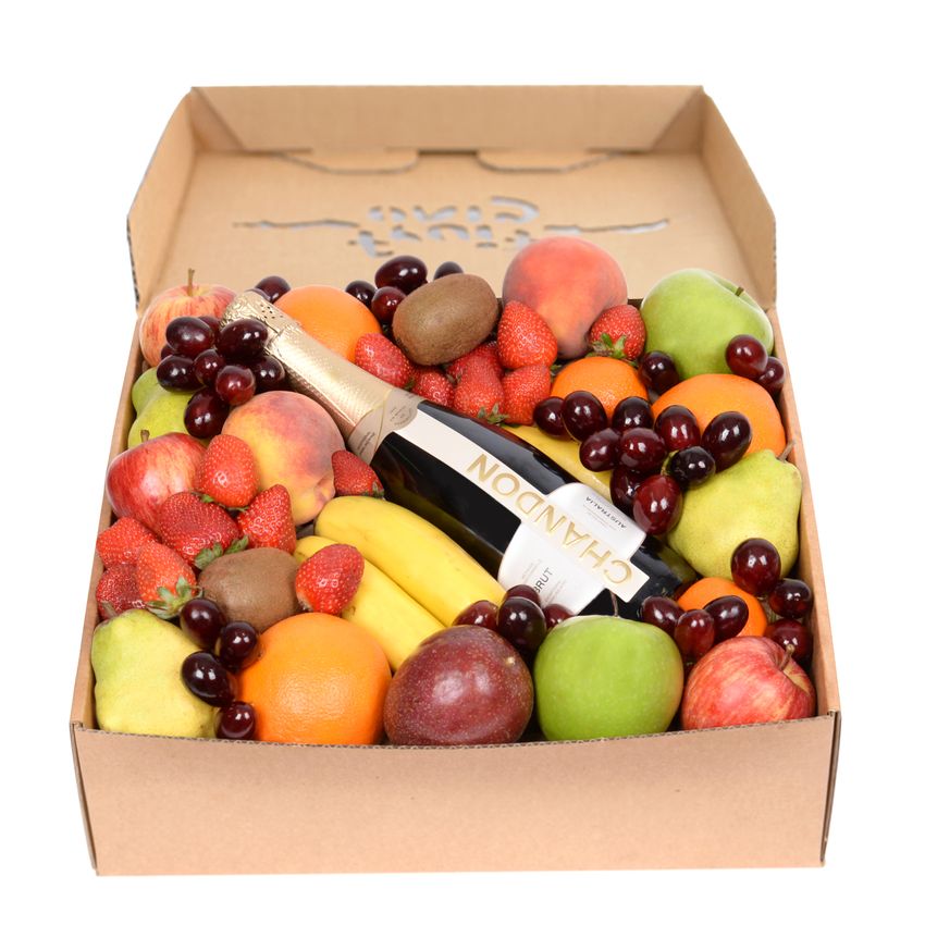 Classic Fruit Hamper with Chandon Large