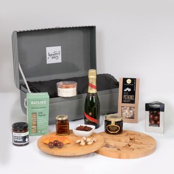 Everything But The Cheese with Mumm 375 Hamper