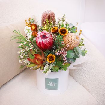 Golden Hour with FREE Chocs Flowers