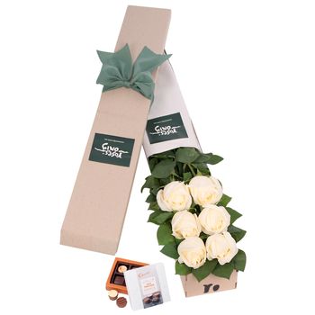 Long Stemmed Roses Gift Box White 6 Flowers