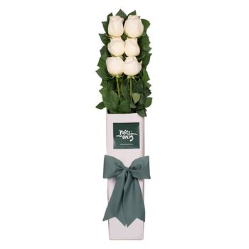 Long Stemmed Roses Gift Box White 6 Flowers