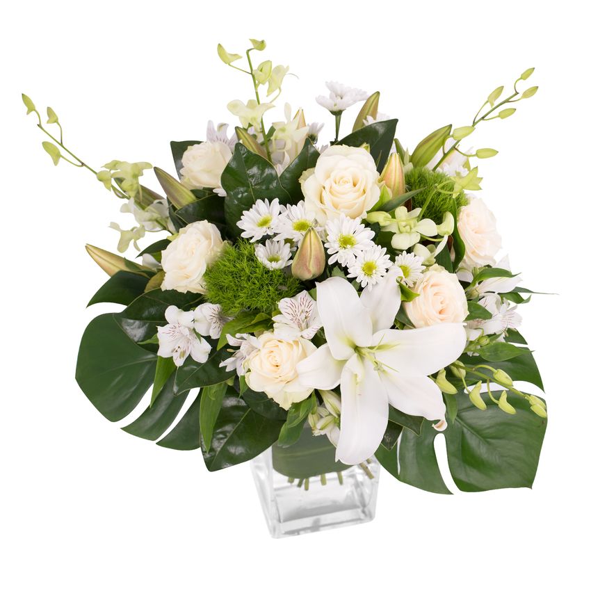 Premium Classic Arrangement in Vase