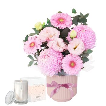 Sweetheart Posy with Candle & Ribbon Flowers