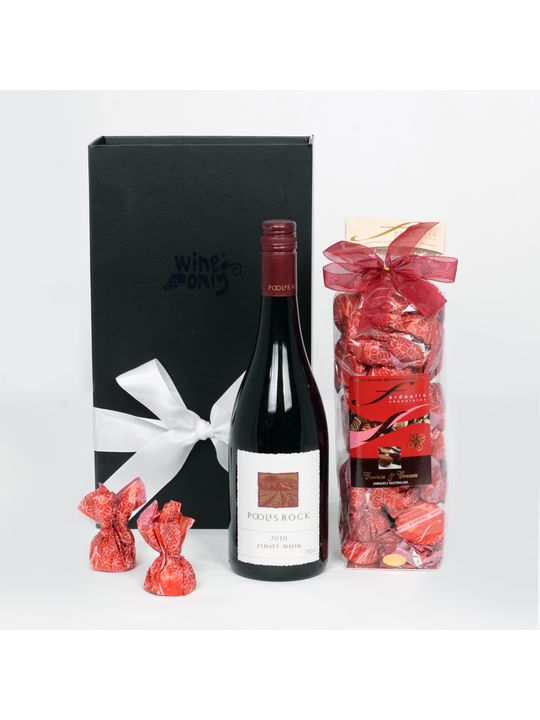 Wine & Chocs with Poole's Rock Shiraz Hamper