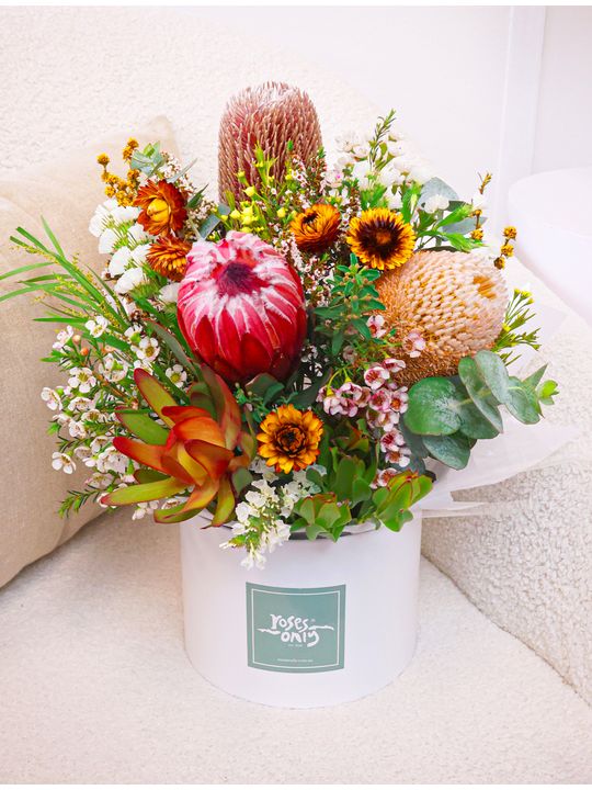 Golden Hour with FREE Chocs Flowers