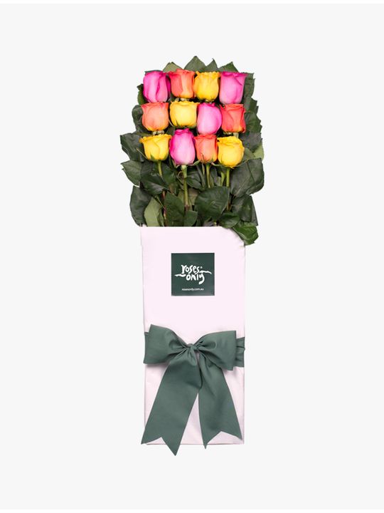 Long Stemmed Roses Gift Box Mixed 12 Flowers