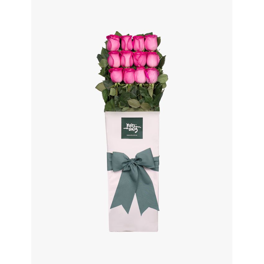 Long Stemmed Roses Gift Box Pink 12