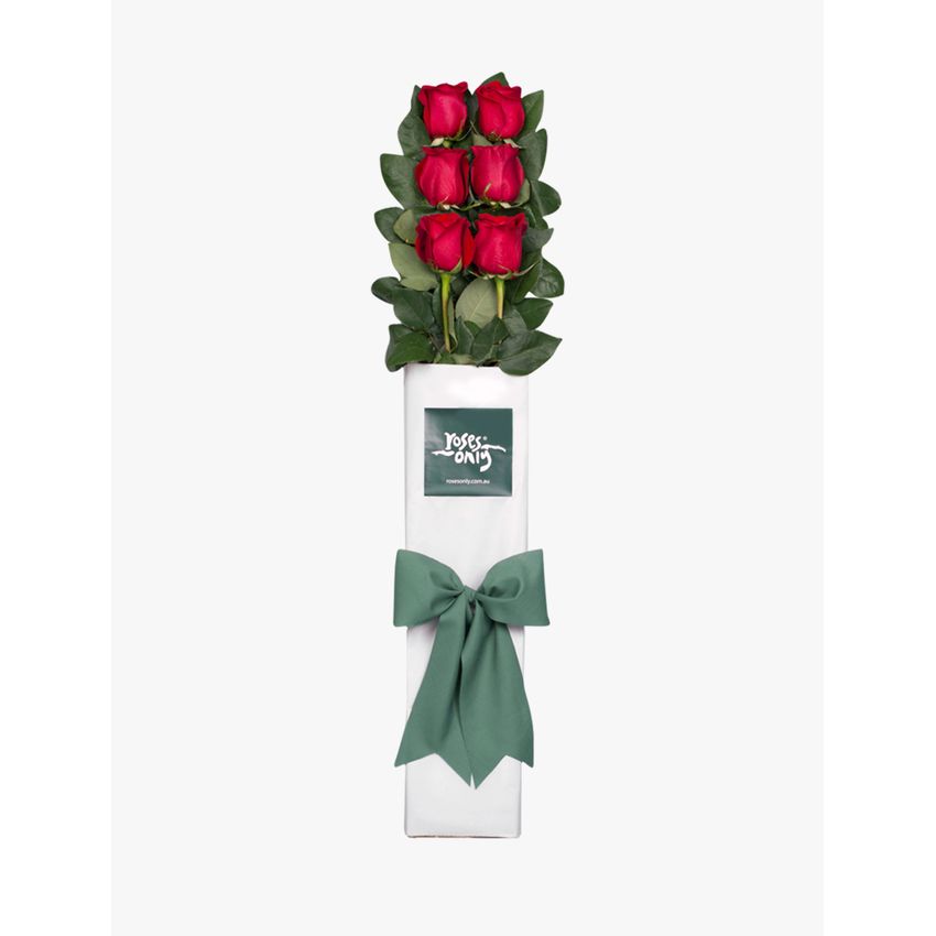 Long Stemmed Roses Gift Box Red 6