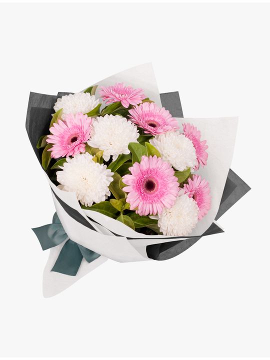 Stunning Gerbera and Disbud Bouquet Flowers