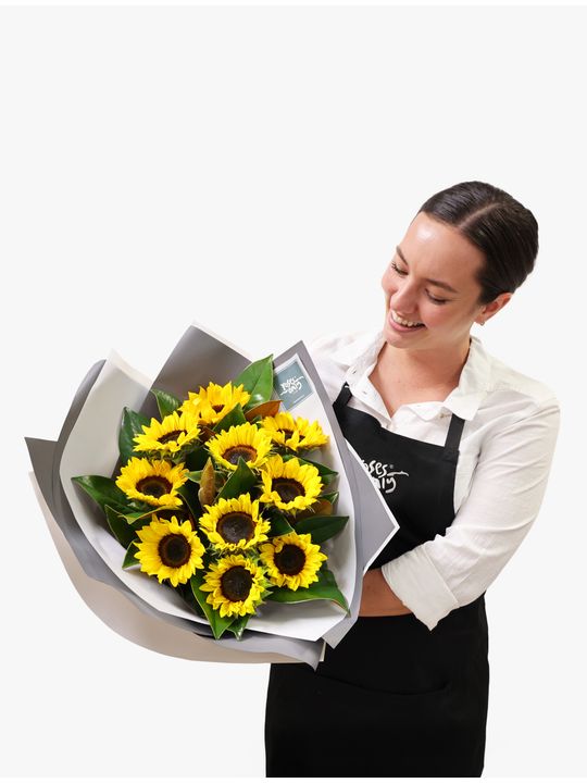 Sunflowers Bouquet 10 Special Flowers