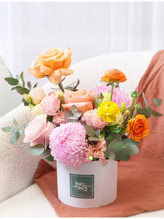 Sweet Sorbet with FREE Chocs Flowers