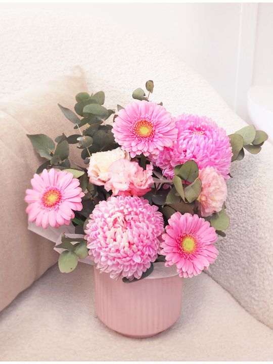 Sweetheart Posy with Candle & Ribbon Flowers