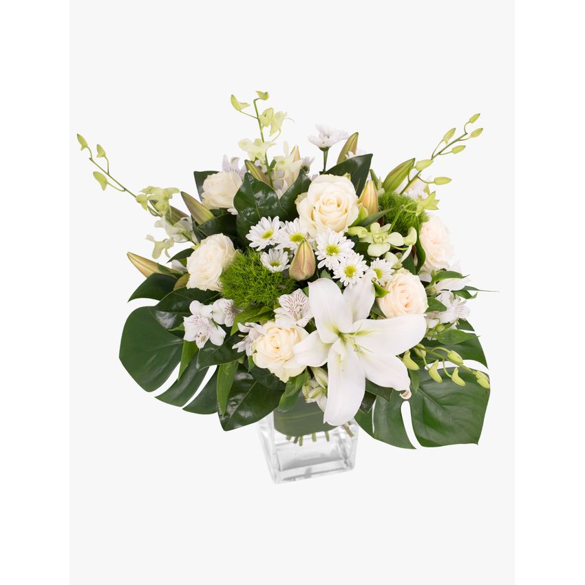 Premium Classic Arrangement in Vase