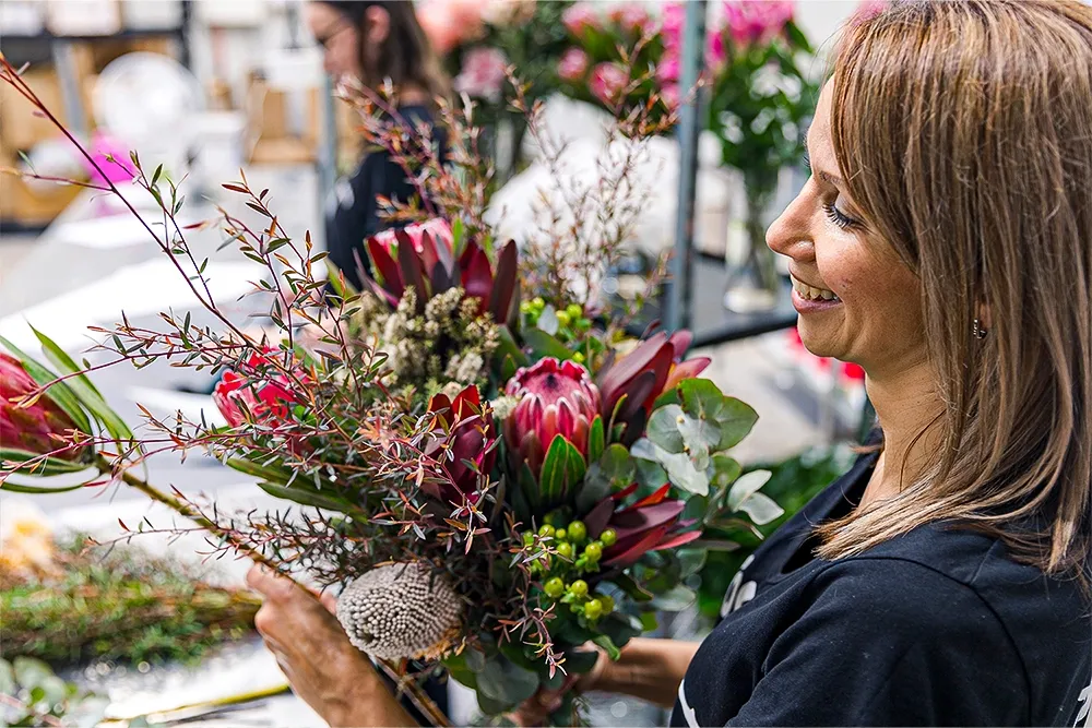 Florists that deliver with love