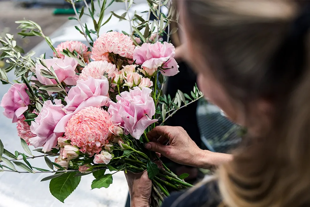 Florists that deliver with love